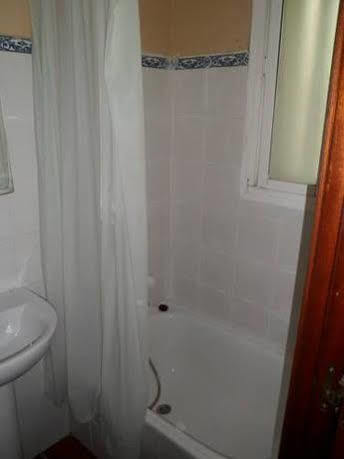 Hostal Puerto De Santa Maria El Puerto de Santa Maria Bagian luar foto