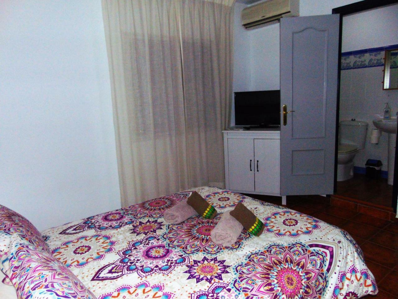 Hostal Puerto De Santa Maria El Puerto de Santa Maria Bagian luar foto
